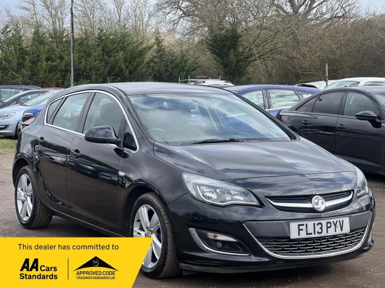 2013 Vauxhall Astra 1.6i 16V SRi 5dr HATCHBACK PETROL Manual