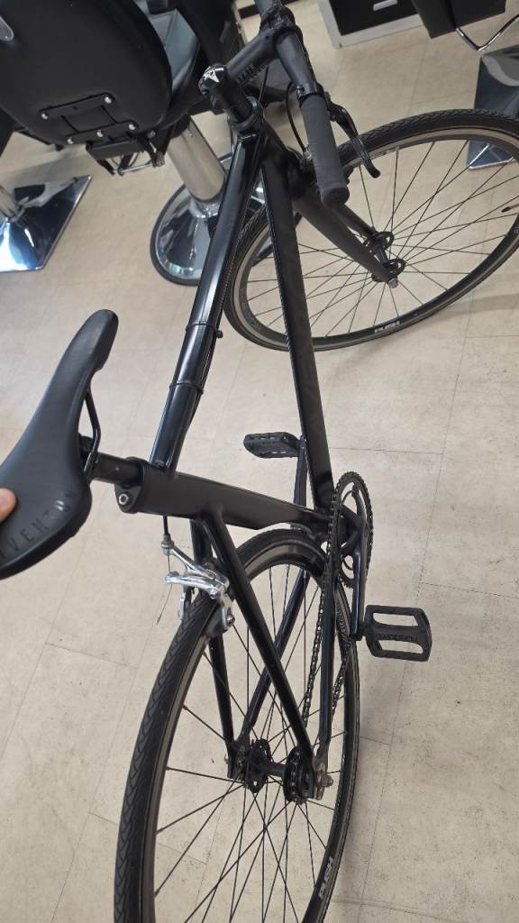 Aventon Aluminium Bike – Lightweight & Fast