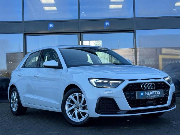 2024 Audi A1 1.0 TFSI 25 Sport Sportback 5dr Petrol Manual Euro 6 (s/s) (95 ps) 1 LADY O HATCHBAC...