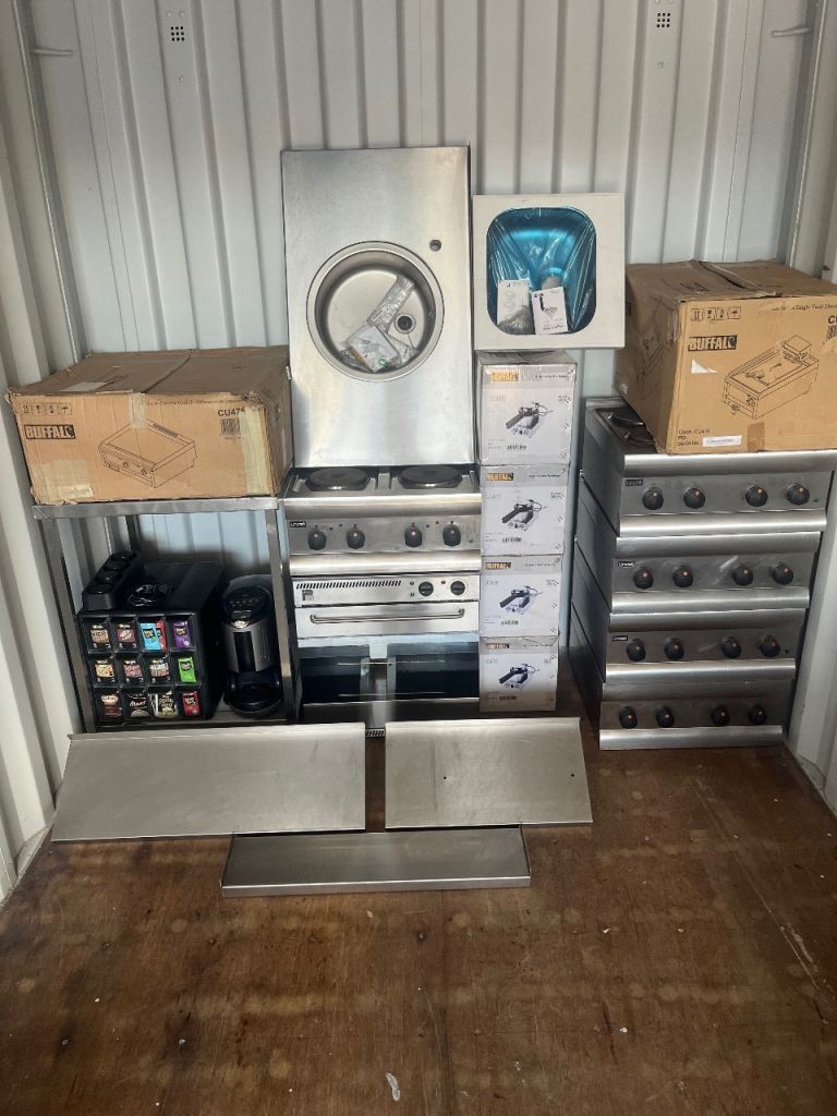 JOB LOT catering equipment. Lincat hob. Parry oven. Buffalo griddle. 
