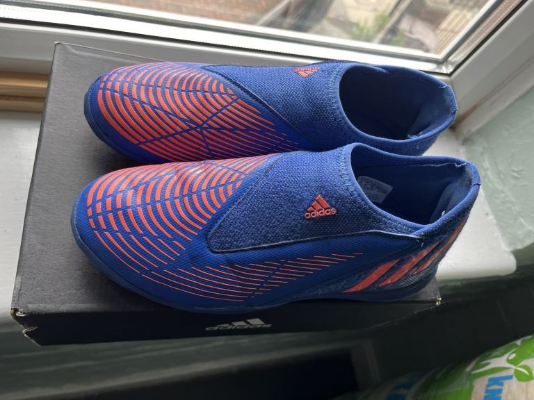 Predator turf football boots. Junior size 3.5 