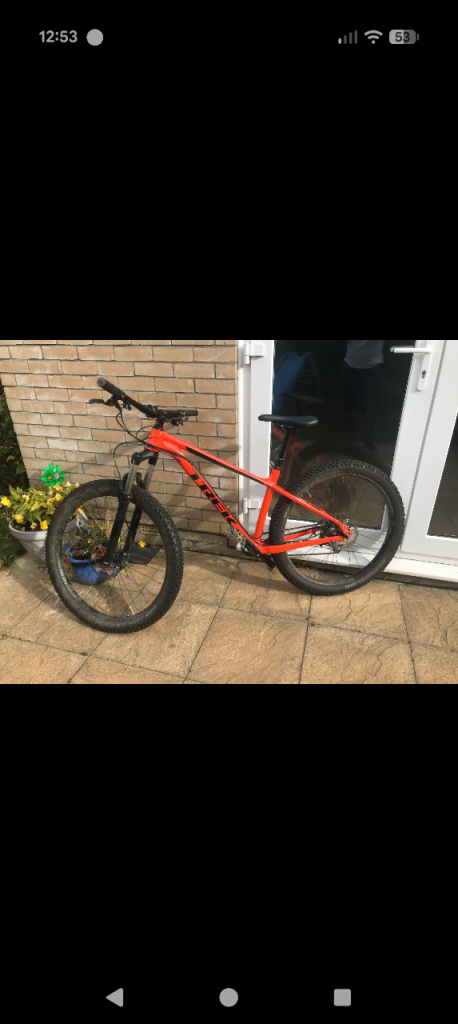 Trek Roscoe 8