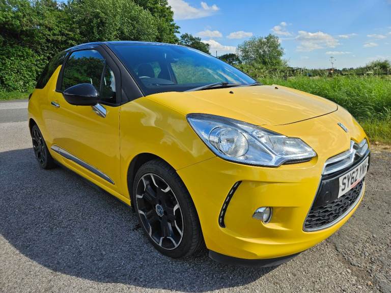 Citroen, DS3, Hatchback, 2013, Manual, 1560 (cc), 3 doors