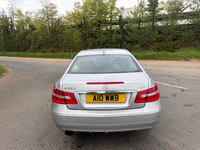 2010 Mercedes-Benz E Class E250 CGI BlueEFFICIENCY SE 2dr Tip Auto COUPE Petrol Automatic