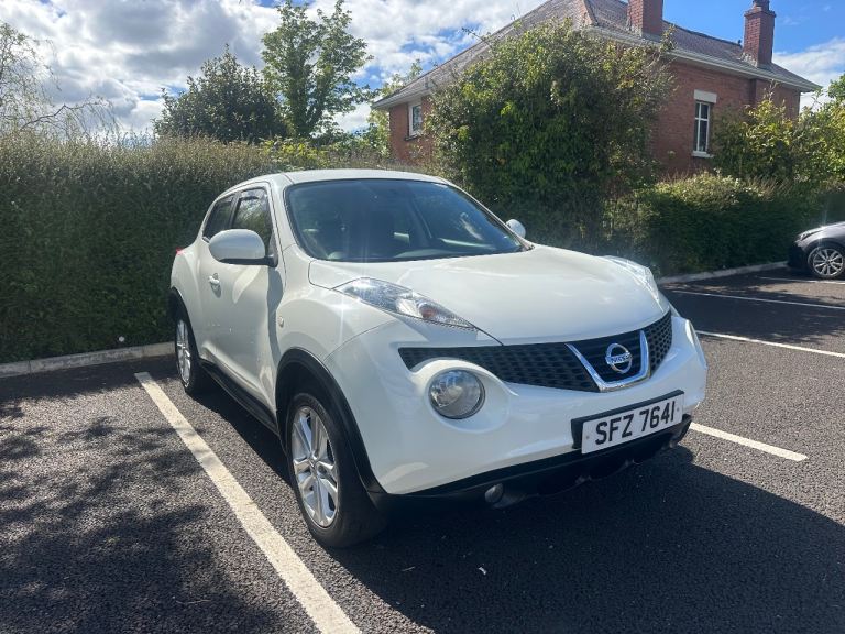Nissan, JUKE, Hatchback, 2014, Manual, 1598 (cc), 5 doors