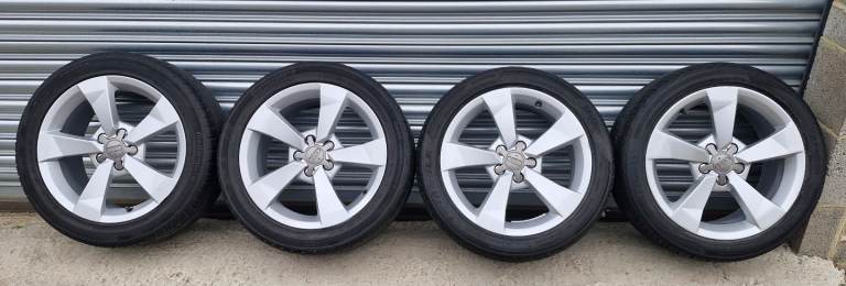 AUDI A1 S-LINE WHEELS WITH FREE TYRES + CENTRE CAPS