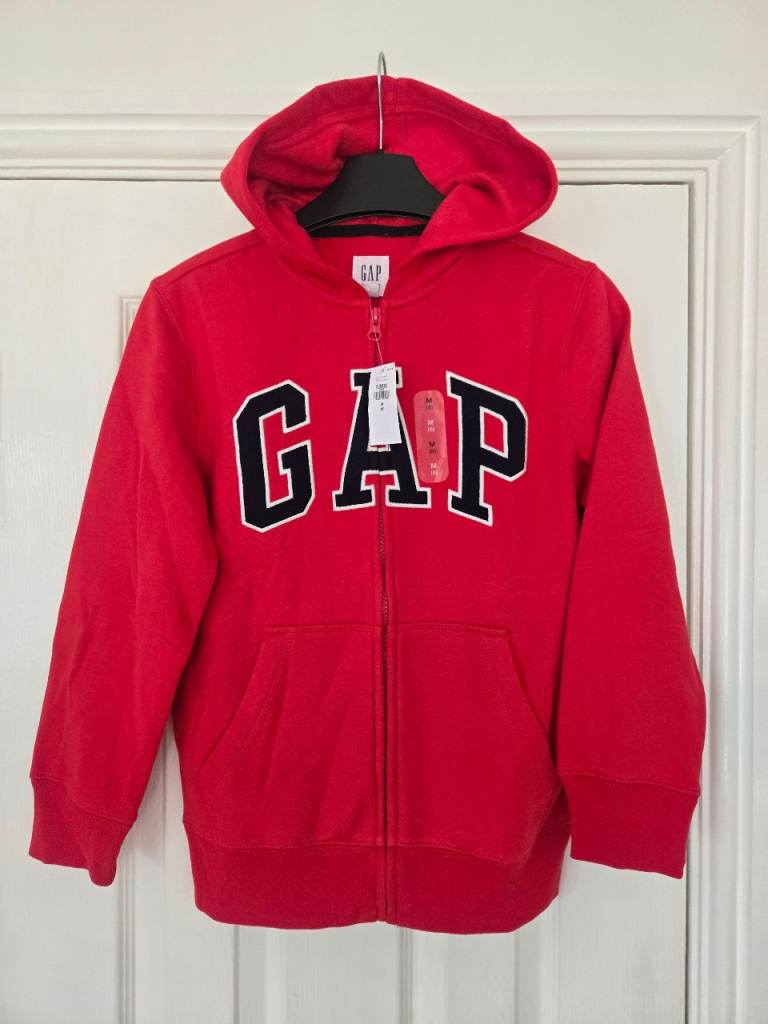 Brand new children's GAP size Medium age 8 red zip up hoodie  