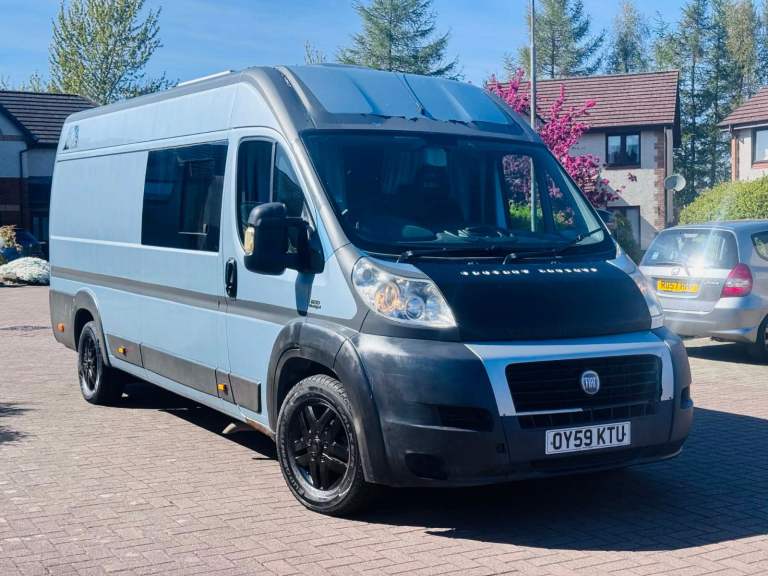Fiat Ducato  2010 2.3 diesel  Campervan Autosleeper motorhome  2/3 berth  11 months mot 