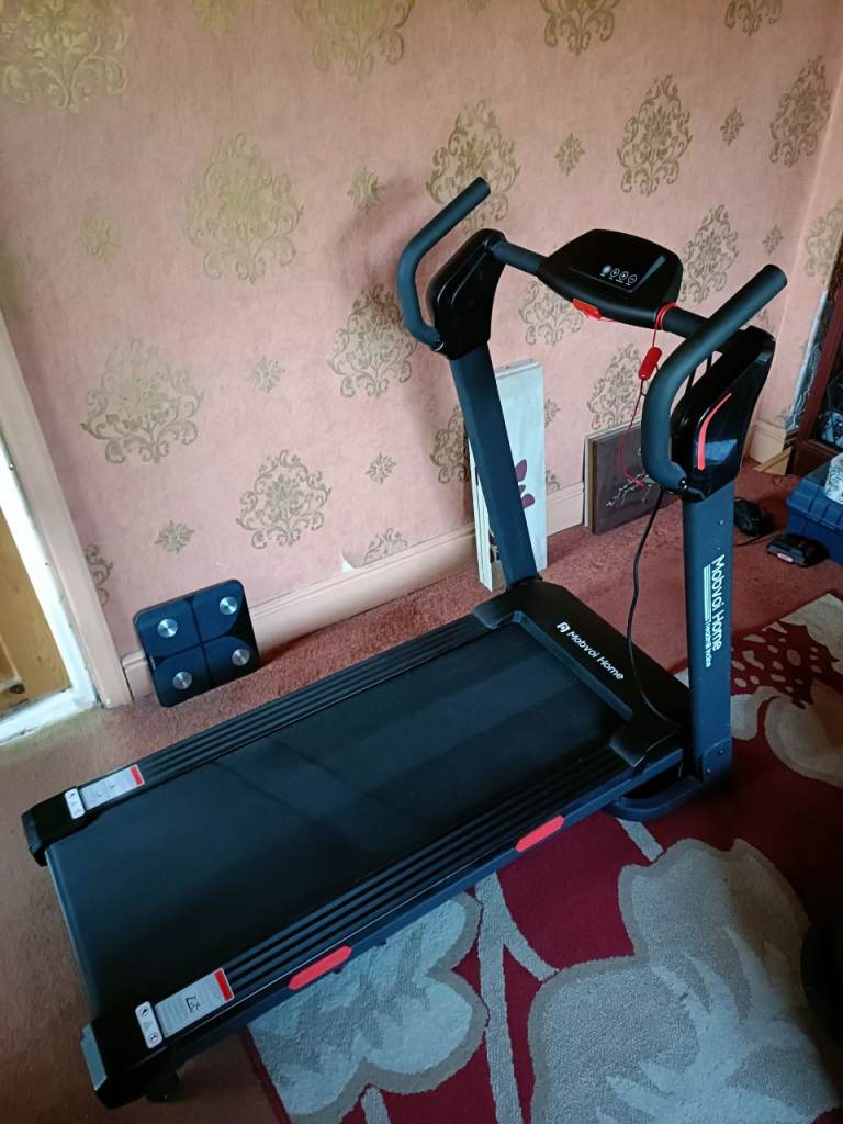 Treadmill, near new (COLLECTION ONLY)