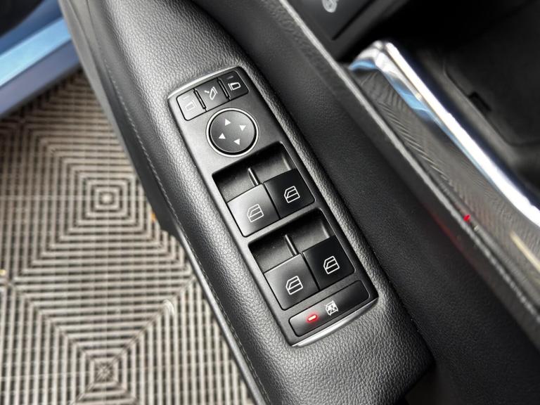 2012 Mercedes-Benz E Class E350 CDI BlueEFFICIENCY [265] Sport 2dr Tip Auto CONVERTIBLE DIESEL Au...