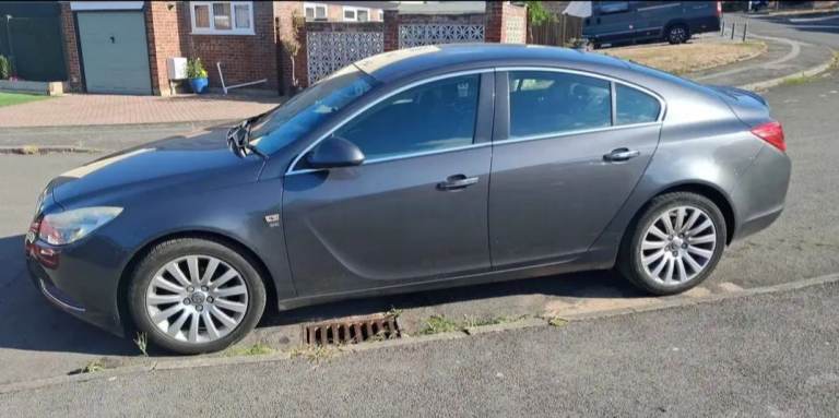Vauxhall, INSIGNIA, Hatchback, 2010, Manual, 1956 (cc), 5 doors
