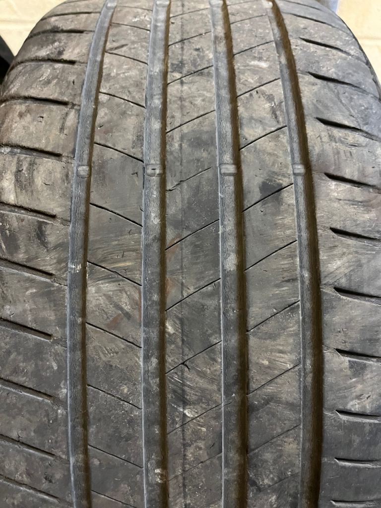 2 x Bridgestone Turanza T005 225/40 R18 92Y AO