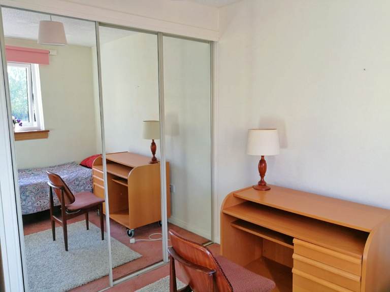 3 Bedroom Furnished Flat in Glasgow West End