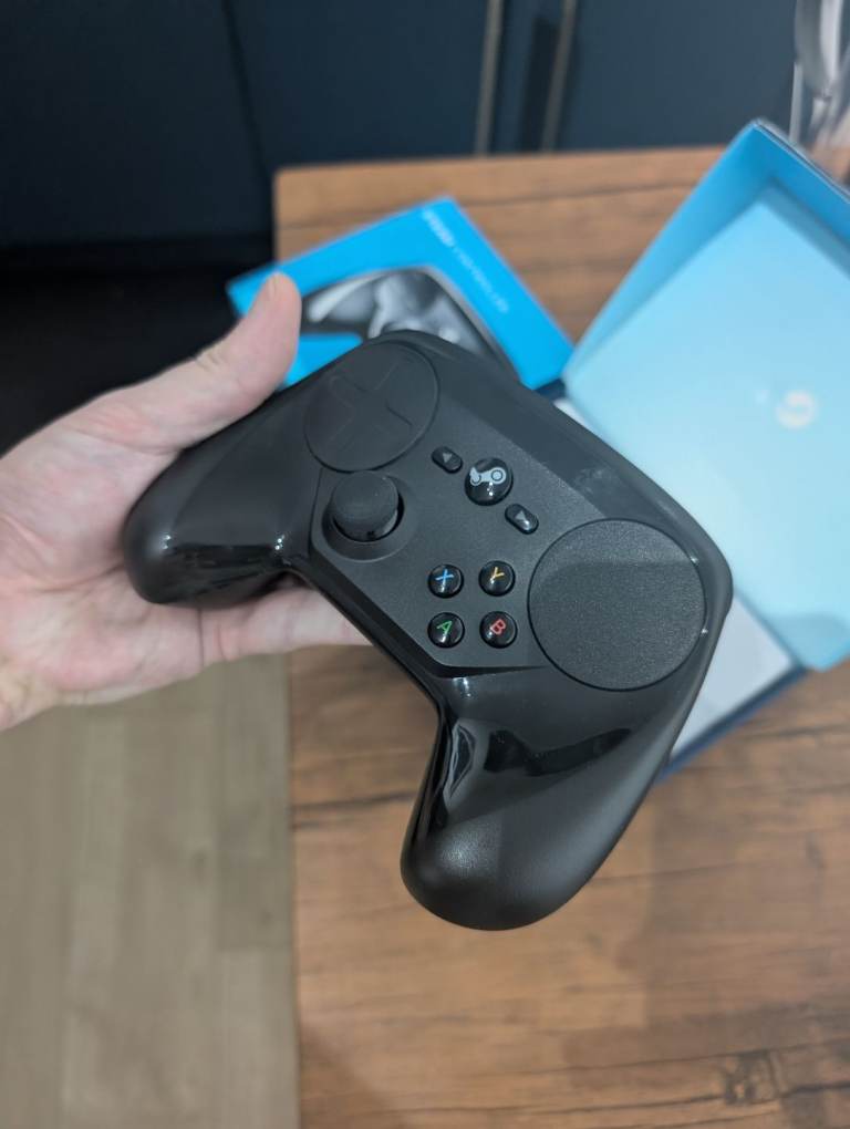 Steam Controller for PC Gaming – Good Condition - Boxed
