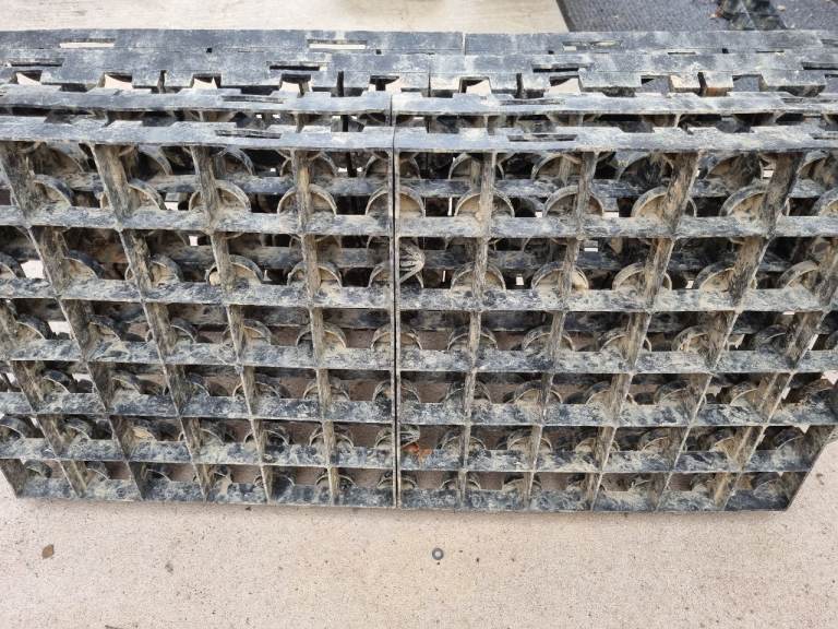 Gravel crates 