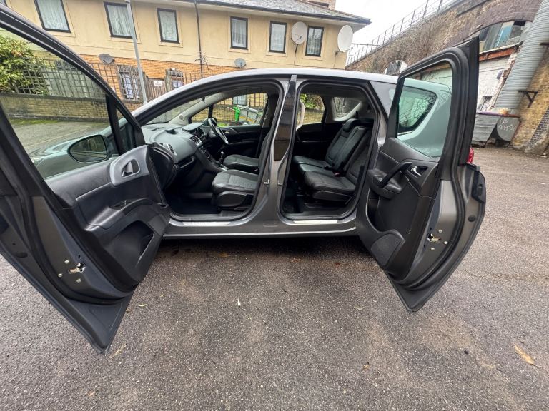 2015 Vauxhall meriva tech line 1.4