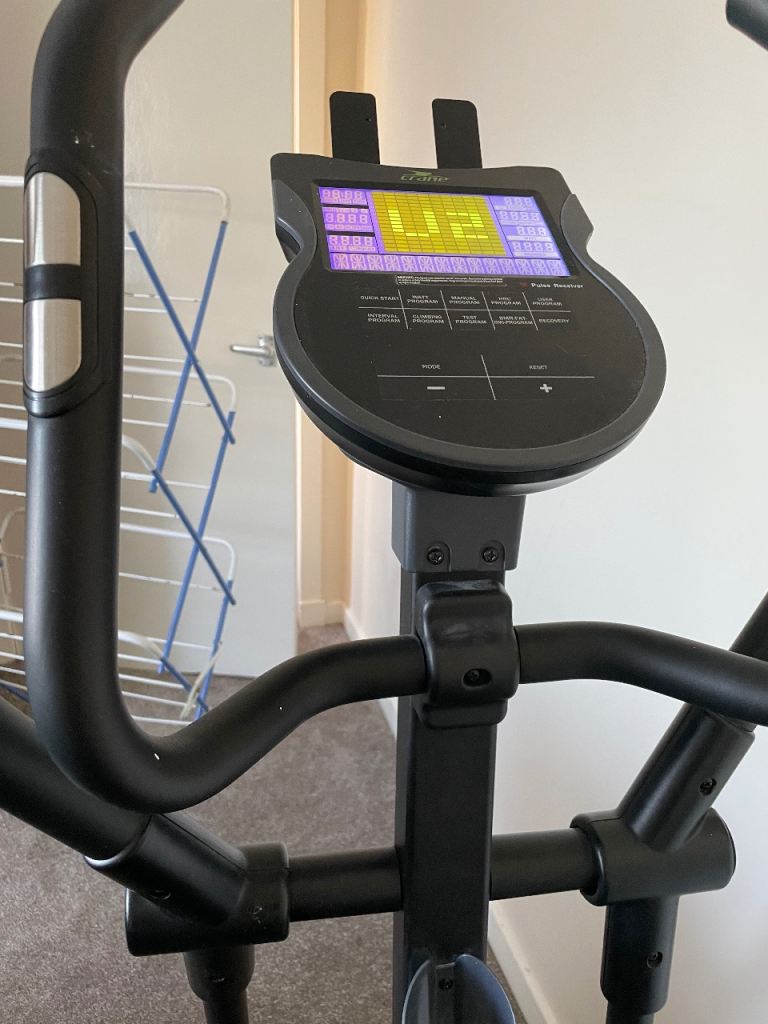 X trainer new never used 