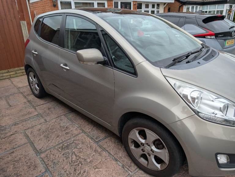 Kia, VENGA, Hatchback, 2014, Other, 1591 (cc), 5 doors
