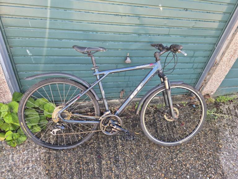 image for Mens hybrid gt bike