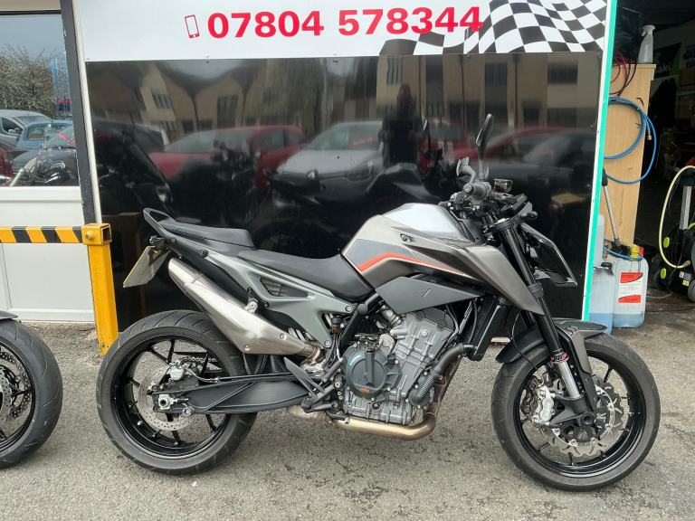 KTM 790 DUKE 