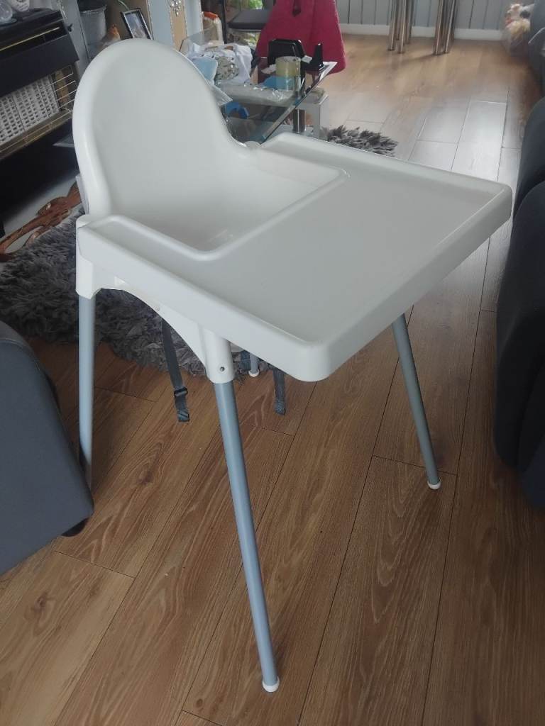 IKEA Antilop High Chair with Tray – White, Good Condition