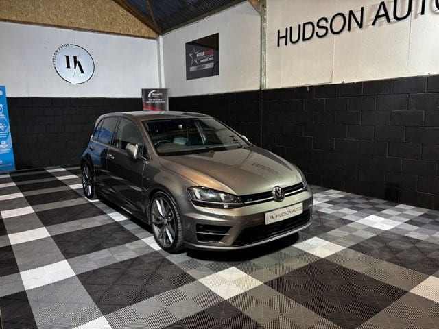2016 Volkswagen Golf R Saloon Petrol Manual