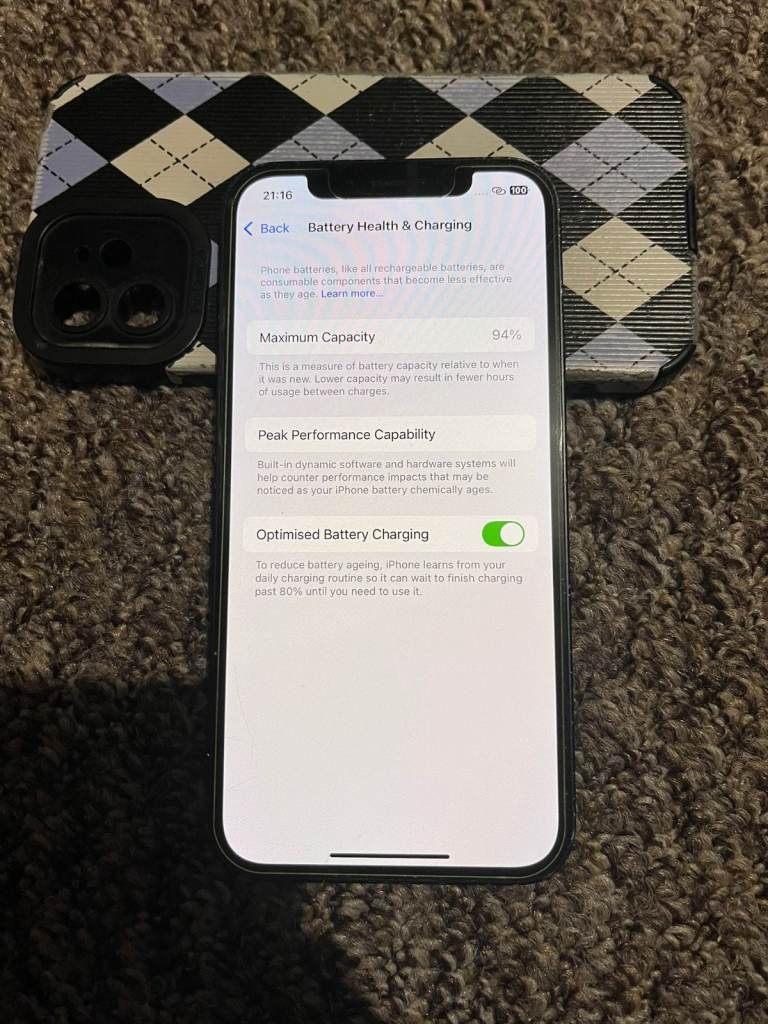 iphone 12 64 gb unlocked full working order battery health 94%