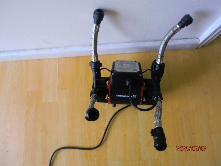 GRUNDFOS DOUBLE BOOSTER PUMP FOR SHOWER