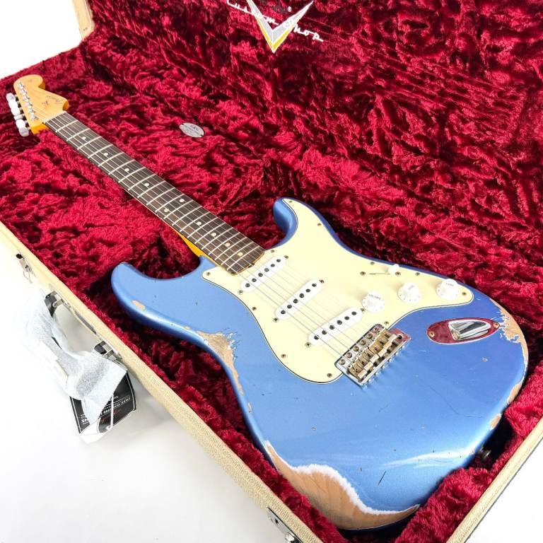 2022 Fender Custom Shop ’61 Stratocaster Heavy Relic - Lake Placid Blue - Trades