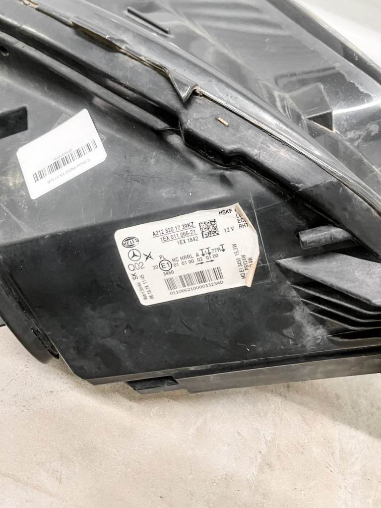 Genuine Mercedes E CLASS-Class W212 13-15 Headlight Left Passenger Side