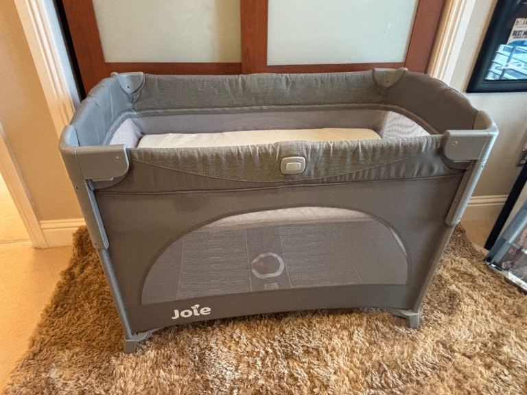 Joie first cot/ travel cot 