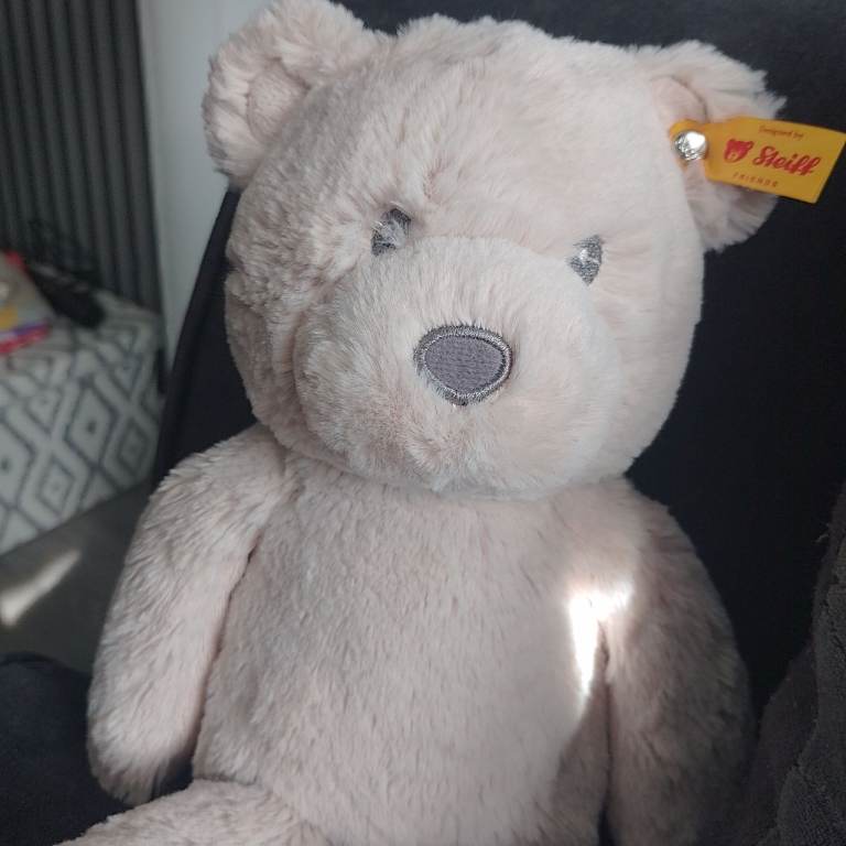 Steiff Soft Cuddly Friends Teddy Bear – New with Tag