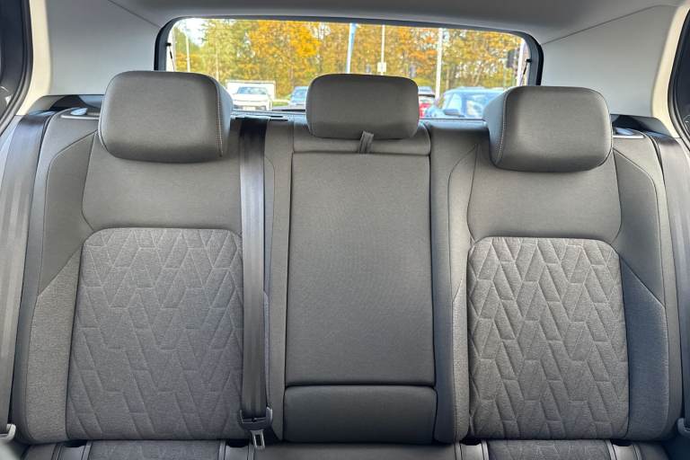 2025 Volkswagen Golf 1.5 eTSI 150 Match 5dr DSG Hatchback PETROL Automatic