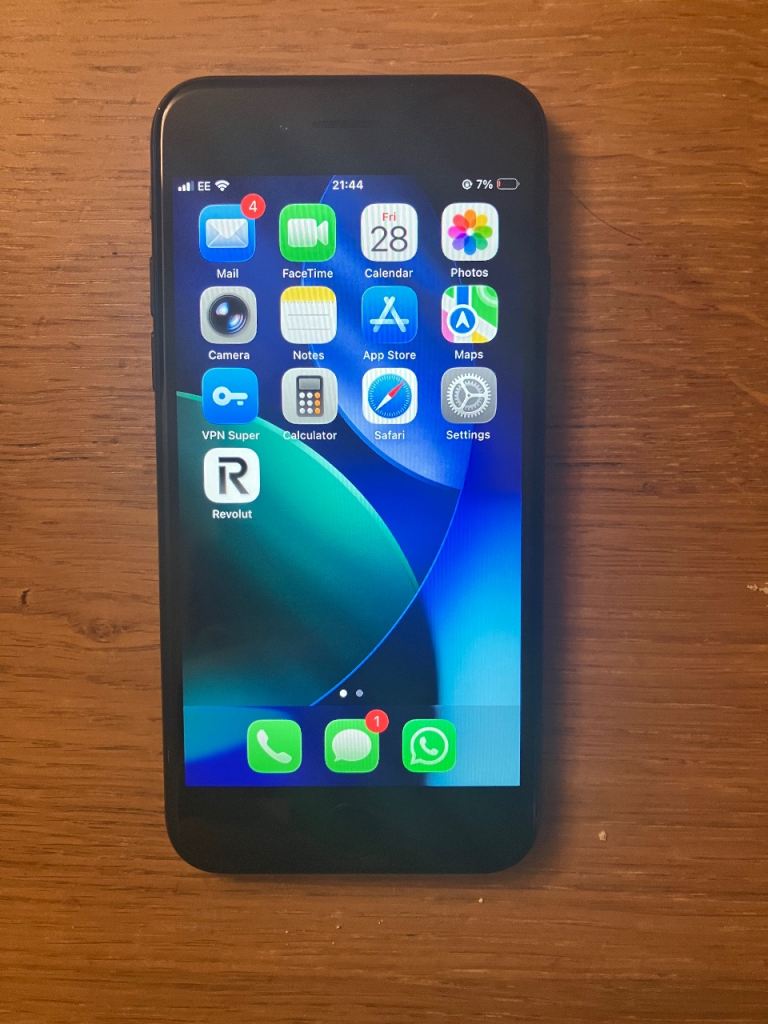 iPhone SE 
