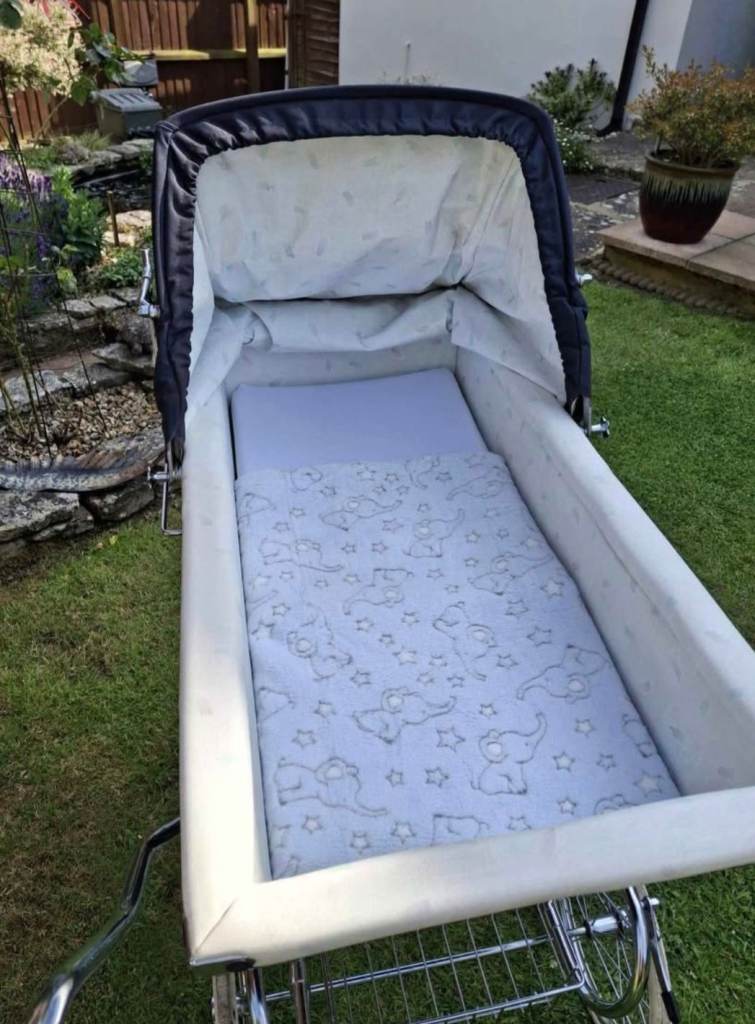 Silvercross vintage Pram