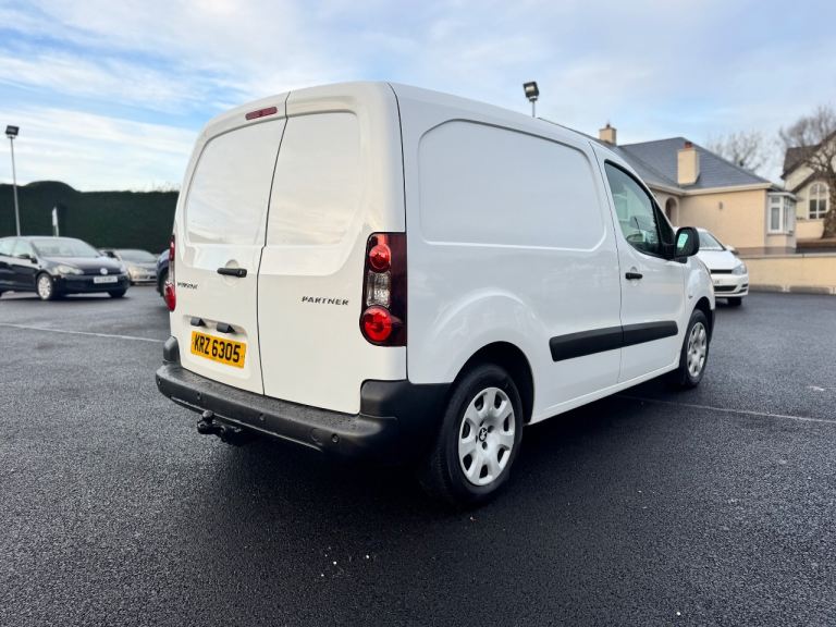 2015 Peugeot Partner 1.6L - Not Citreon Berlingo - Toyota Proace 