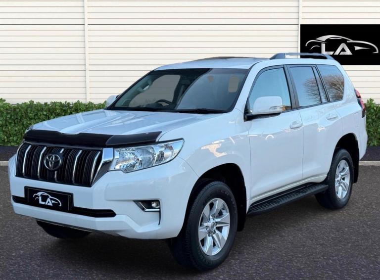 2023 72 TOYOTA LAND CRUISER ACTIVE 2.8D 4DW AUTO *7 SEATS* *REVERSE CAMERA*