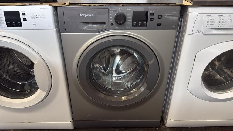 Hotpoint washing machine 7kg grey