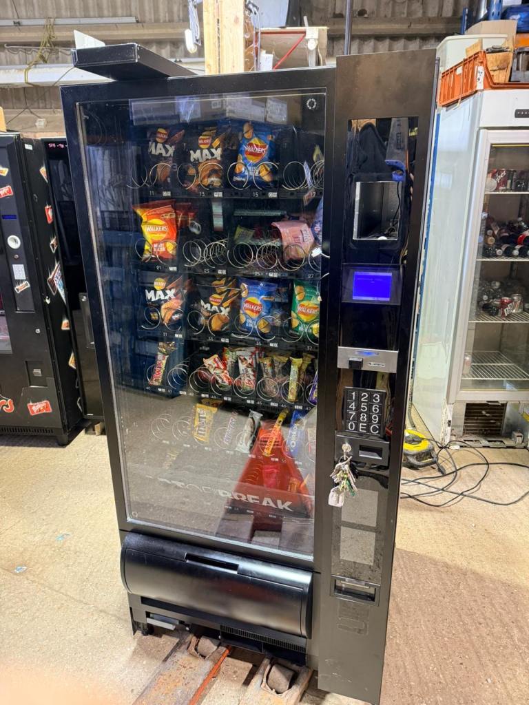 Necta Samba Top ‘Soft Fall’ vending machine