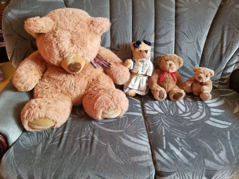 BEARS inc MUSICAL DANCING BEAR - £3-15 