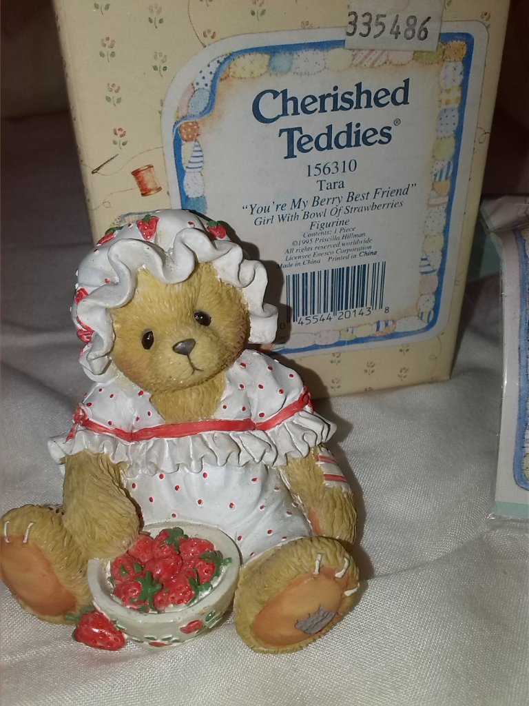 'You're my berry best friend' ... Cherished teddies