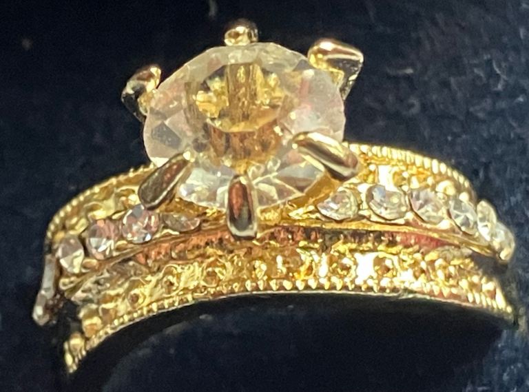 Ladies jewellery 18k gold plate white cubic zirconia ring 2.75ct