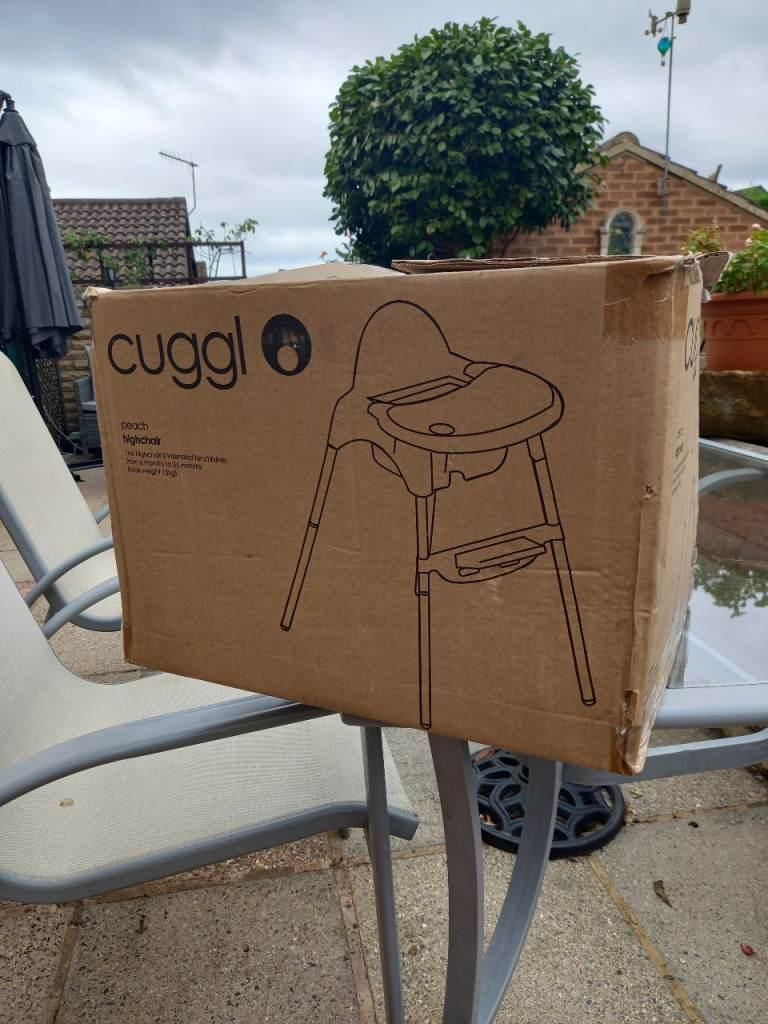 Cuggl High Chair.