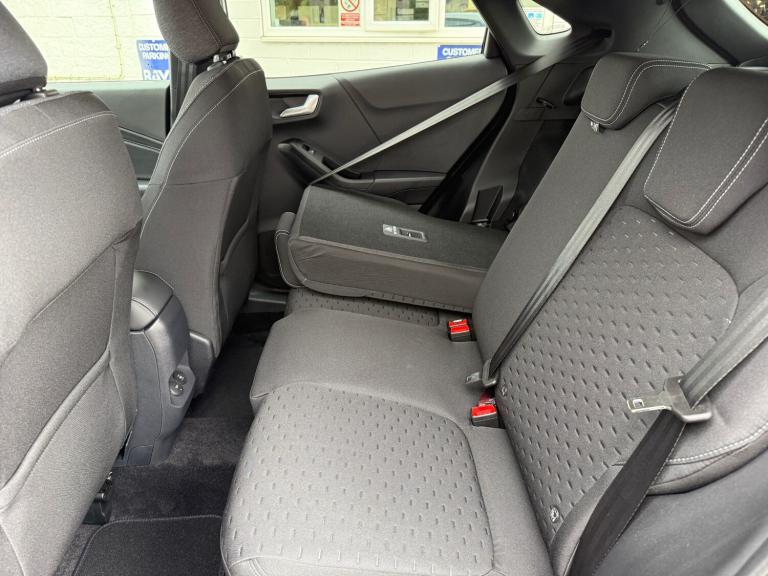 2025 Ford Puma 1.0 EcoBoost Hybrid mHEV Titanium, UNDER 350 MILES, MAY 2028 FORD WARRANTY, HATCHB...