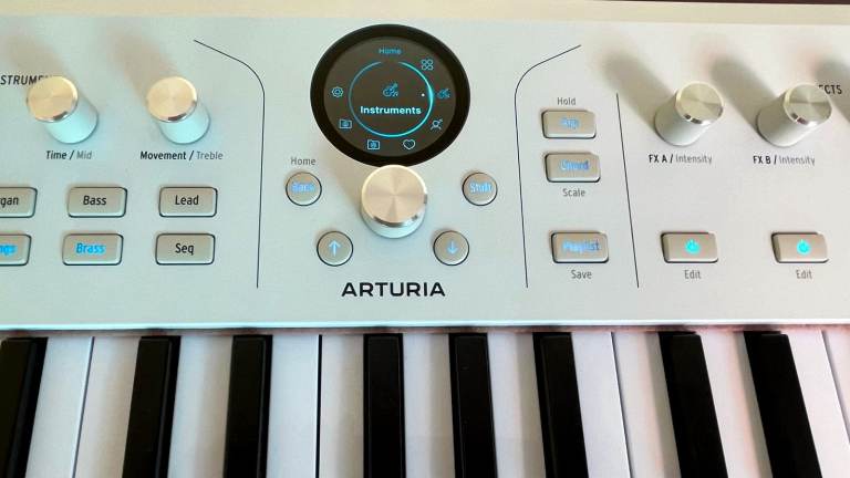 Arturia Astrolab 37