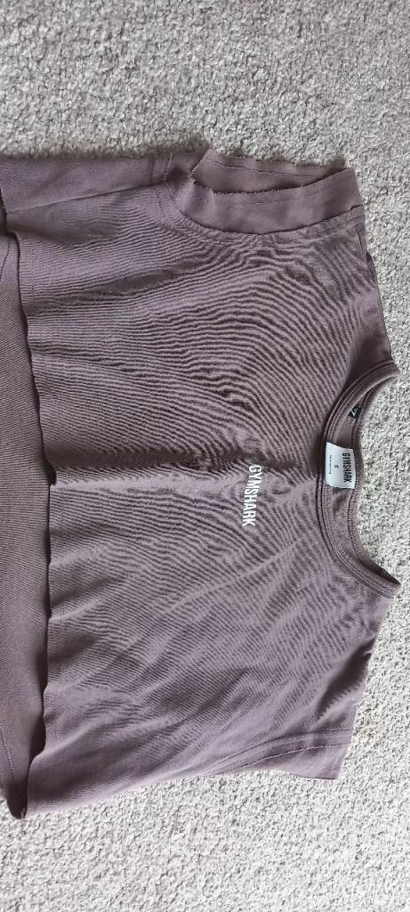 Gymshark Brown T-Shirt – Good Condition