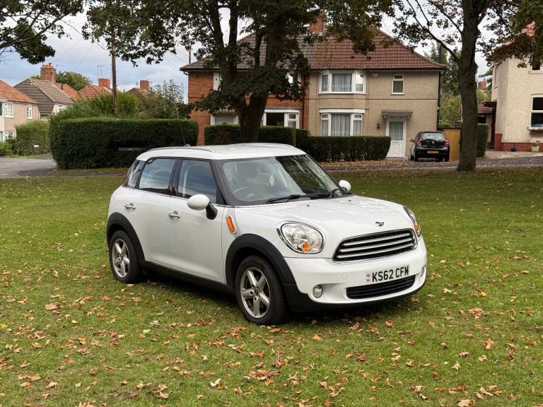 Mini, COUNTRYMAN, Hatchback, 2013, Manual, 1598 (cc), 5 doors
