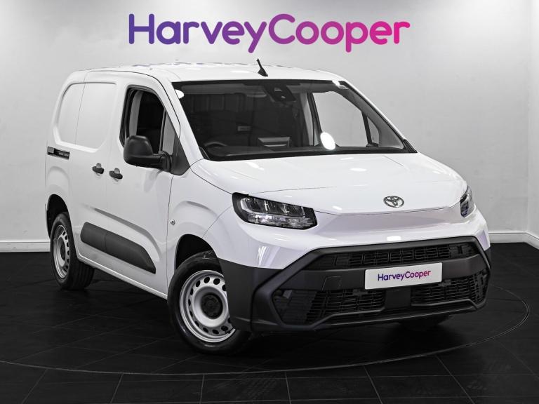 2024 Toyota ProAce 1.5D 100 Active Van (16,240 + VAT) Van Diesel Manual