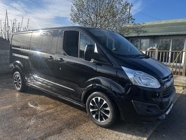 FORD TRANSIT CUSTOM 2.0 TDCi 290 Sport NO VAT LWB CREW VAN 2017