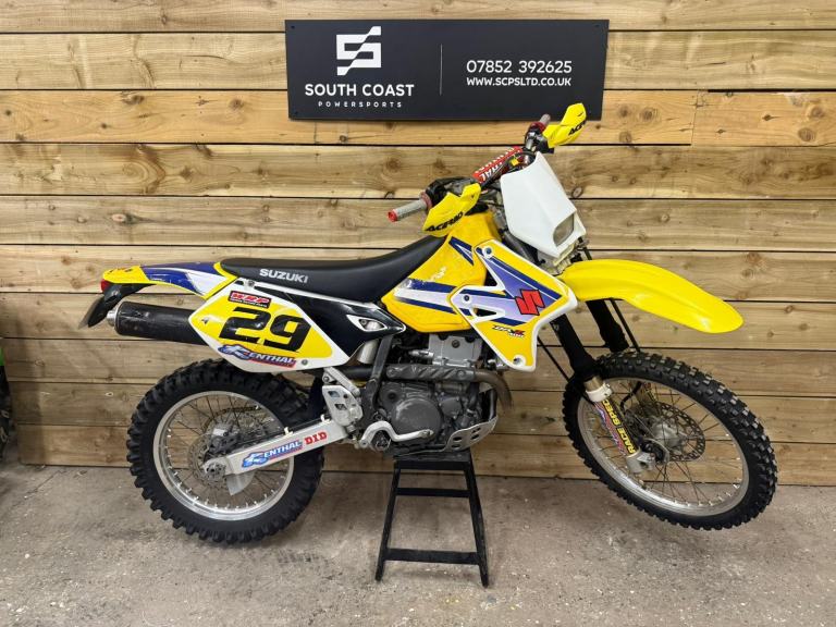 Suzuki DRZ 400 2000 ENDURO BIKE ROAD REGISTERED VERY LOW MILAGES